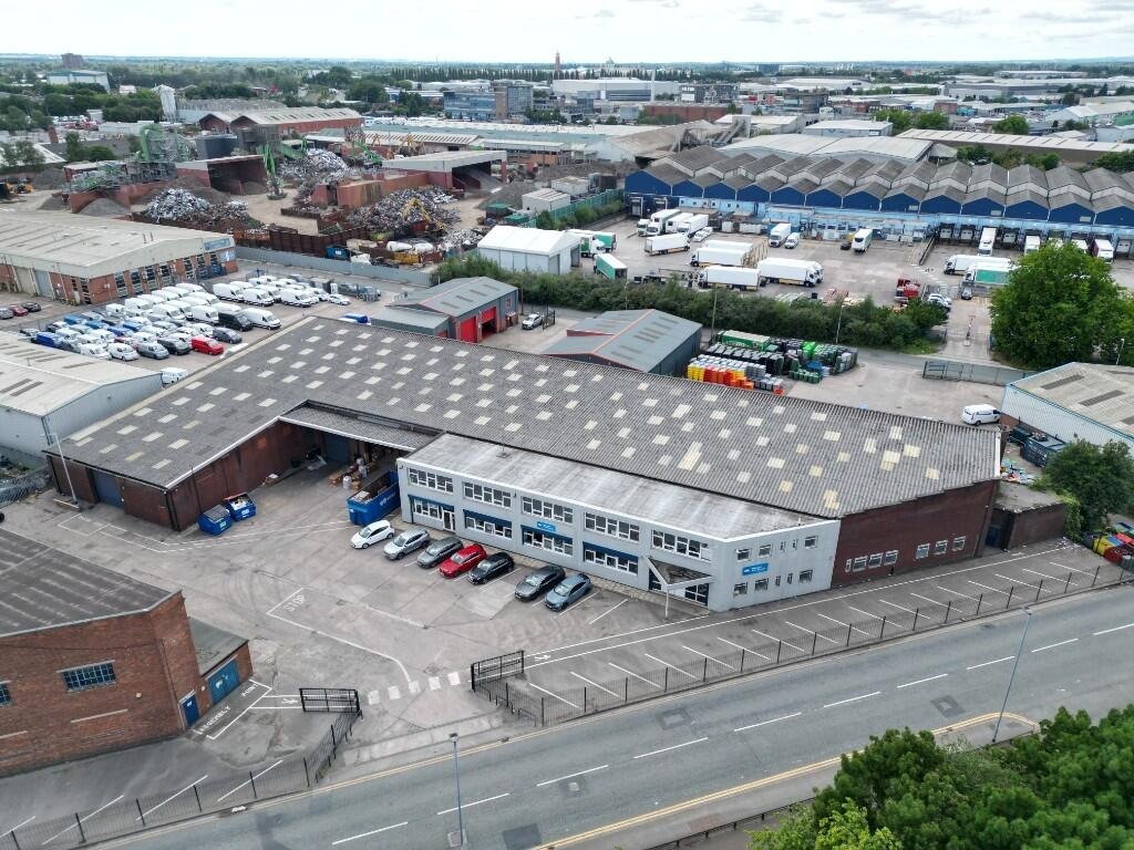 Commercial Property To Let Commercial Property To Let